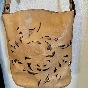 Patricia Nash Shoulder Tote in Tan-ish beige. Similar to the Harper Style.